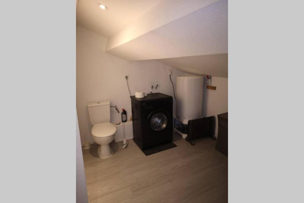 Charmant Appartement Climatise Au Coeur De La Capitale Corse Корт Экстерьер фото